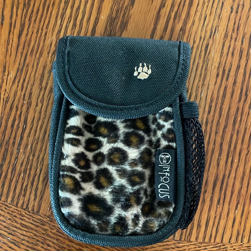 In focus camera case
